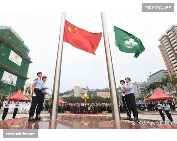 逯建波:走进中国法律与社会发展的新纪元 逯建波:走进中国法律与社会发展的新纪元